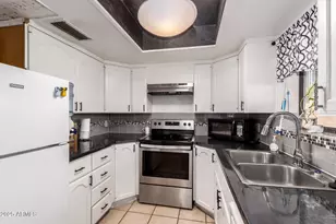 7143 N 63rd Dr, Glendale, AZ 85301 - Photo 3