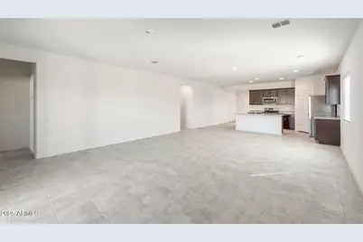 25468 W Chipman Road, Buckeye, AZ 85326 - Photo 9