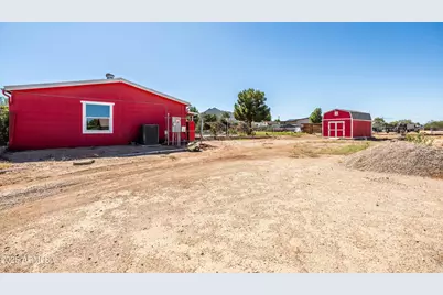 18635 E Happy Road, Queen Creek, AZ 85142 - Photo 51