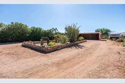 18635 E Happy Road, Queen Creek, AZ 85142 - Photo 13