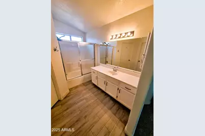 8512 W Tuckey Lane, Glendale, AZ 85305 - Photo 17