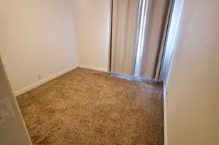 8512 W Tuckey Ln, Glendale, AZ 85305 - Photo 23