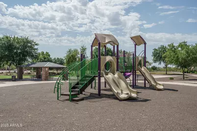 17832 W Oberlin Way, Surprise, AZ 85387 - Photo 31