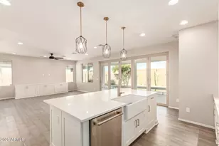 39763 N Collins Ln, San Tan Valley, AZ 85140 - Photo 13