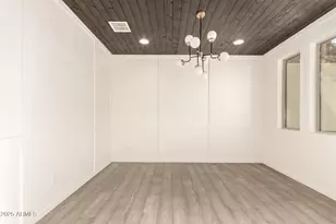 39763 N Collins Ln, San Tan Valley, AZ 85140 - Photo 5