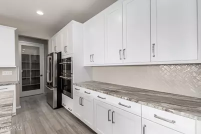 39807 N Collins Lane, San Tan Valley, AZ 85140 - Photo 11