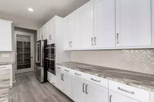 39807 N Collins Ln, San Tan Valley, AZ 85140 - Photo 11