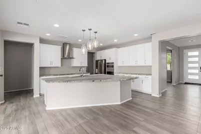 39807 N Collins Lane, San Tan Valley, AZ 85140 - Photo 7