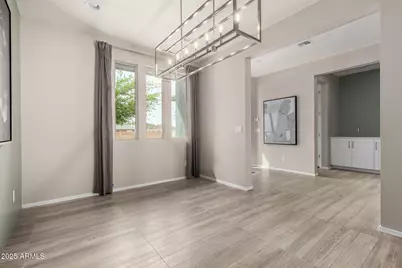 39807 N Collins Lane, San Tan Valley, AZ 85140 - Photo 5