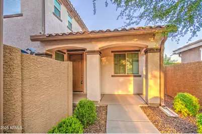 2417 N 73rd Drive, Phoenix, AZ 85035 - Photo 1