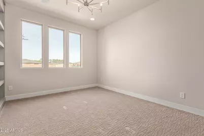 39823 N Collins Lane, San Tan Valley, AZ 85140 - Photo 7