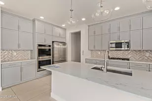 39823 N Collins Ln, San Tan Valley, AZ 85140 - Photo 9