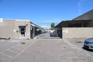 5218 W Glenn Dr, Glendale, AZ 85301 - Photo 1