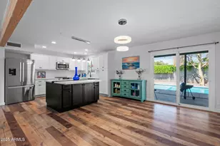 8326 E Crestwood Way, Scottsdale, AZ 85250 - Photo 19