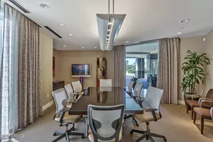 2211 E Camelback Rd, Phoenix, AZ 85016 - Photo 9