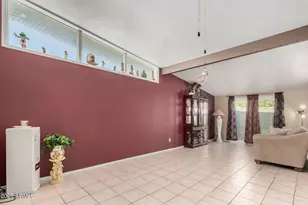 3807 W Mercer Ln, Phoenix, AZ 85029 - Photo 7