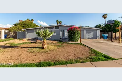 3807 W Mercer Lane, Phoenix, AZ 85029 - Photo 1