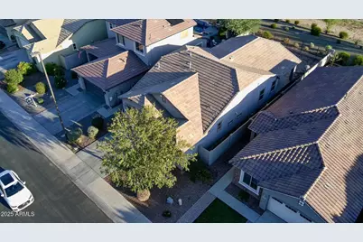 3927 E Blue Spruce Lane, Gilbert, AZ 85298 - Photo 3