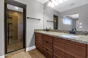 846 E Ocotillo Rd, Phoenix, AZ 85014 - Photo 23