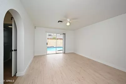 7301 W Canterbury Drive, Peoria, AZ 85345 - Photo 23