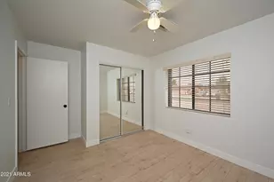 7301 W Canterbury Dr, Peoria, AZ 85345 - Photo 31