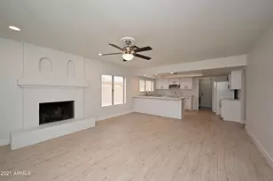 7301 W Canterbury Dr, Peoria, AZ 85345 - Photo 13