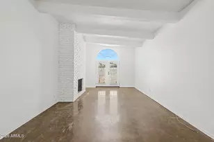6640 N Chatelaine Pl, Phoenix, AZ 85014 - Photo 9