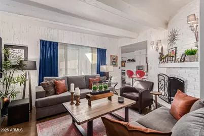 6640 N Chatelaine Place, Phoenix, AZ 85014 - Photo 13