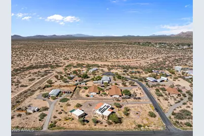 23315 W Staghorn Lane, Congress, AZ 85332 - Photo 41