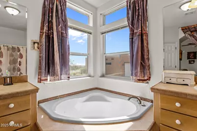 23315 W Staghorn Lane, Congress, AZ 85332 - Photo 7