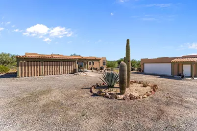 23315 W Staghorn Lane, Congress, AZ 85332 - Photo 35