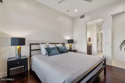 6166 N Scottsdale Road #B2001, Paradise Valley, AZ 85253 - Photo 13