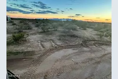 455 Weitzman Dr Circle #211, Morristown, AZ 85342 - Photo 1