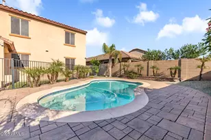 2345 W Melody Dr, Phoenix, AZ 85041 - Photo 37