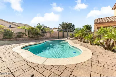 2345 W Melody Drive, Phoenix, AZ 85041 - Photo 39