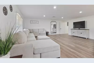 13050 N 17th Avenue, Phoenix, AZ 85029 - Photo 5