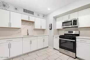 4938 W McLellan Rd, Glendale, AZ 85301 - Photo 5