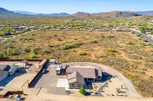 39730 N New River Rd, Phoenix, AZ 85086 - Photo 45