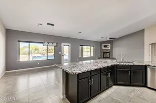 39730 N New River Rd, Phoenix, AZ 85086 - Photo 13