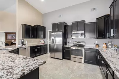 39730 N New River Road, Phoenix, AZ 85086 - Photo 9