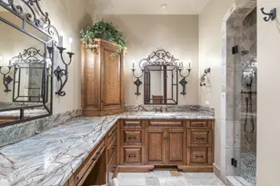 5902 E Arcadia Ln, Phoenix, AZ 85018 - Photo 77