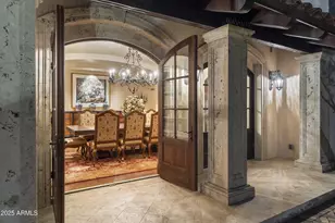 5902 E Arcadia Ln, Phoenix, AZ 85018 - Photo 19