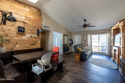 5209 W Palo Verde Avenue, Glendale, AZ 85302 - Photo 9