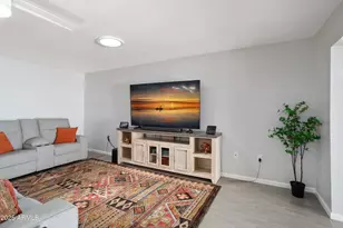 19422 N Camino Del Sol, Sun City West, AZ 85375 - Photo 5