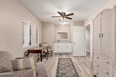 11449 S Iroquois Drive, Phoenix, AZ 85044 - Photo 9