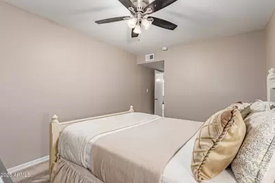 11449 S Iroquois Drive, Phoenix, AZ 85044 - Photo 27