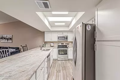 11449 S Iroquois Drive, Phoenix, AZ 85044 - Photo 13