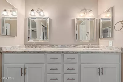 11449 S Iroquois Drive, Phoenix, AZ 85044 - Photo 21