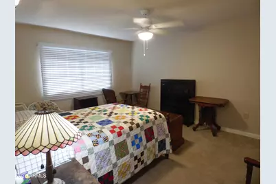 9901 W Mescalero Court, Sun City, AZ 85373 - Photo 15