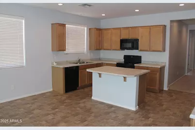 1035 W Lincoln Avenue, Coolidge, AZ 85128 - Photo 7